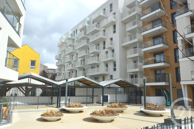 Appartement F3 à louer LA PLAINE ST DENIS