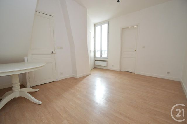 Appartement F2 à vendre - 2 pièces - 34,23 m2 - La Plaine St Denis - 93 - ILE-DE-FRANCE