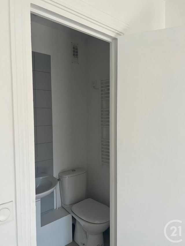 Appartement F1 &agrave; louer - 1 pi&egrave;ce - 17,63 m2 - La Plaine St Denis - 93 - ILE-DE-FRANCE