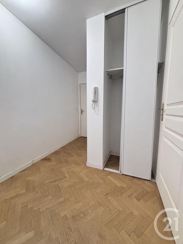 Appartement F2 &agrave; vendre - 2 pi&egrave;ces - 50,47 m2 - La Plaine St Denis - 93 - ILE-DE-FRANCE