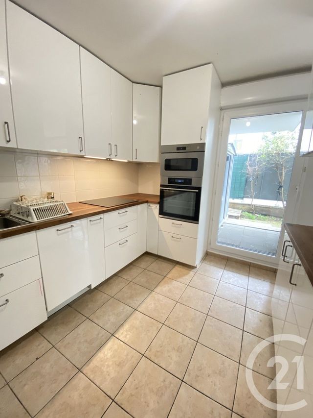Appartement F3 &agrave; vendre - 3 pi&egrave;ces - 65,45 m2 - La Plaine St Denis - 93 - ILE-DE-FRANCE