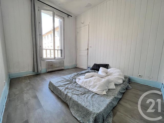 Appartement F2 à vendre - 2 pièces - 34 m2 - La Plaine St Denis - 93 - ILE-DE-FRANCE