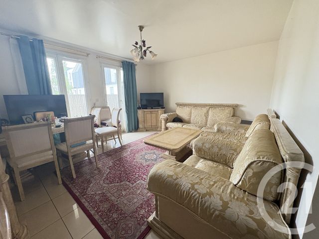 Appartement F4 à vendre - 4 pièces - 95,91 m2 - La Plaine St Denis - 93 - ILE-DE-FRANCE