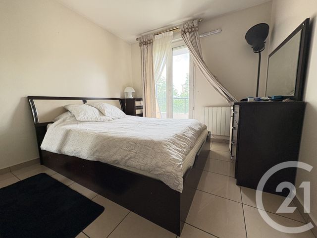 Appartement F4 à vendre - 4 pièces - 95,91 m2 - La Plaine St Denis - 93 - ILE-DE-FRANCE