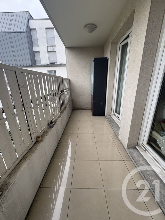 Appartement F4 à vendre - 4 pièces - 95,91 m2 - La Plaine St Denis - 93 - ILE-DE-FRANCE