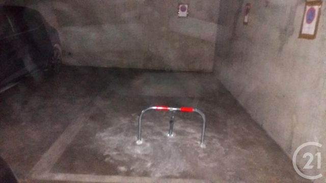Parking à louer - 10 m2 - La Plaine St Denis - 93 - ILE-DE-FRANCE