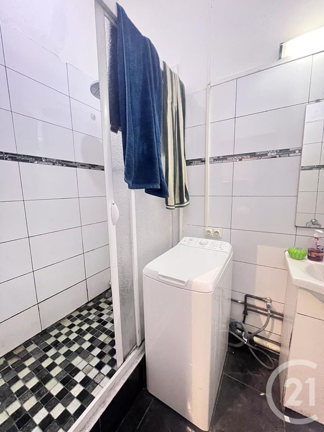 Appartement Studio à vendre - 1 pièce - 24 m2 - La Plaine St Denis - 93 - ILE-DE-FRANCE