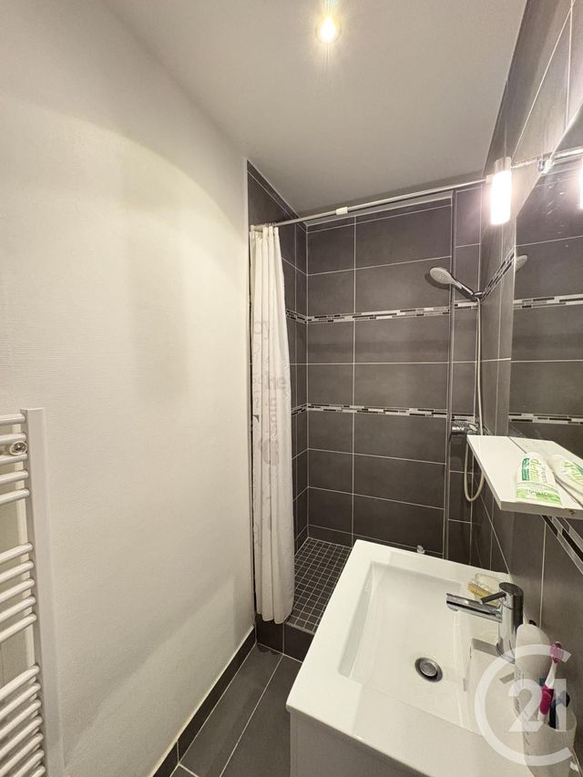 Appartement F2 à vendre - 3 pièces - 51,67 m2 - St Denis - 93 - ILE-DE-FRANCE