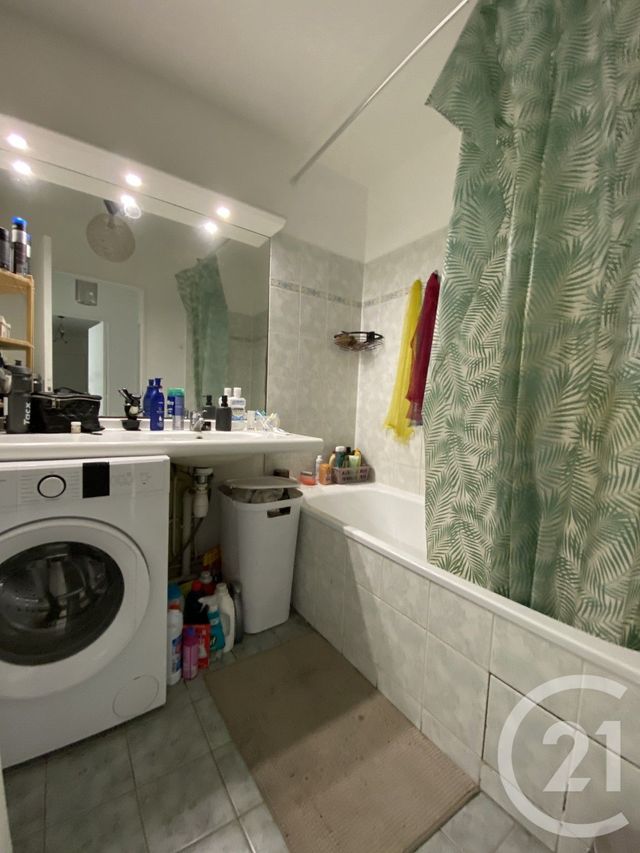 Appartement &agrave; vendre - 4 pi&egrave;ces - 79,68 m2 - La Plaine St Denis - 93 - ILE-DE-FRANCE
