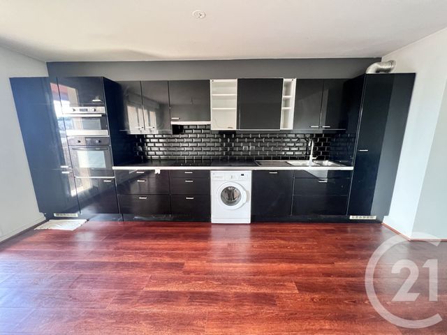 Appartement F4 à vendre - 4 pièces - 80 m2 - La Plaine St Denis - 93 - ILE-DE-FRANCE