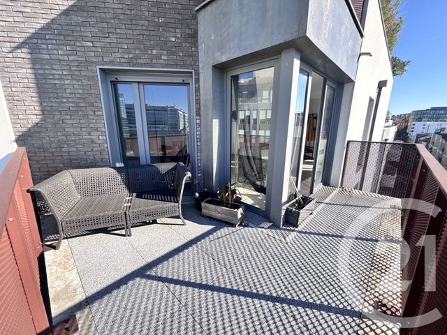 Appartement F4 à vendre - 4 pièces - 79,06 m2 - La Plaine St Denis - 93 - ILE-DE-FRANCE