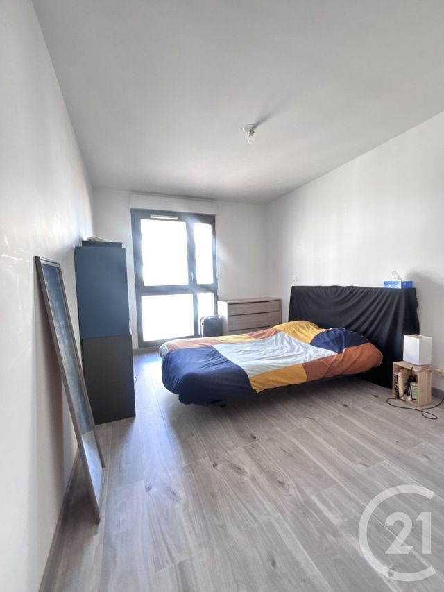 Appartement F4 à vendre - 4 pièces - 79,06 m2 - La Plaine St Denis - 93 - ILE-DE-FRANCE