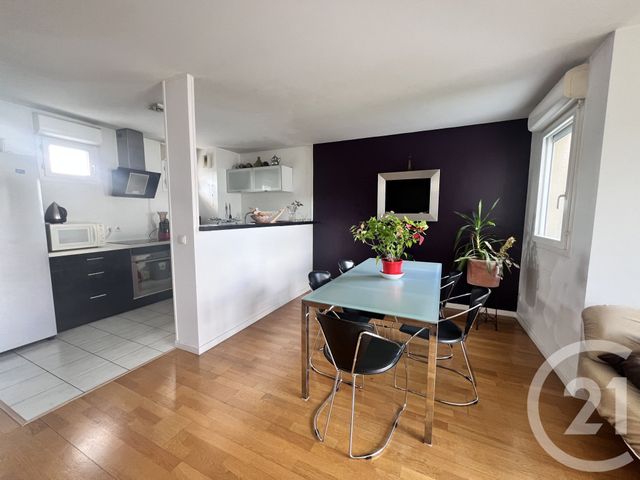 Appartement F4 à vendre - 4 pièces - 86 m2 - La Plaine St Denis - 93 - ILE-DE-FRANCE