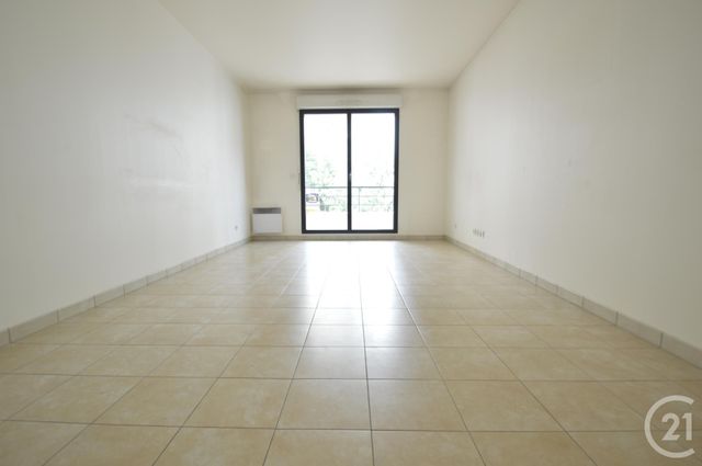 Appartement F3 à louer - 3 pièces - 59,35 m2 - La Plaine St Denis - 93 - ILE-DE-FRANCE