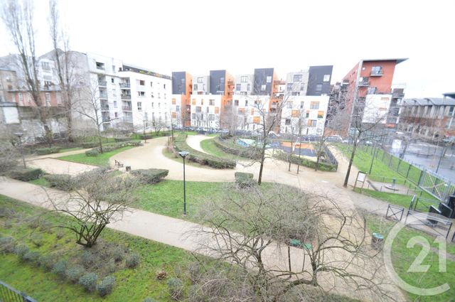 Appartement F3 à vendre - 3 pièces - 65 m2 - St Denis - 93 - ILE-DE-FRANCE