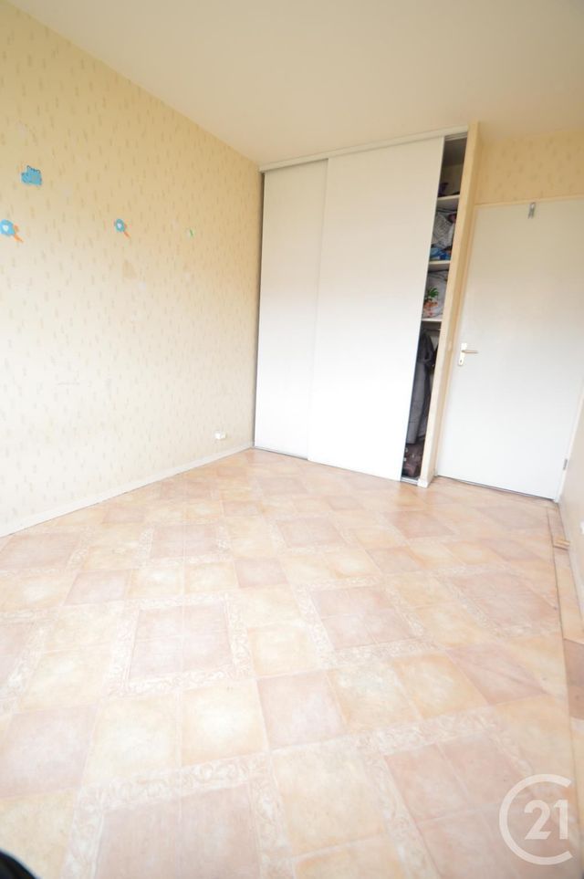 Appartement F3 à vendre - 3 pièces - 65 m2 - St Denis - 93 - ILE-DE-FRANCE