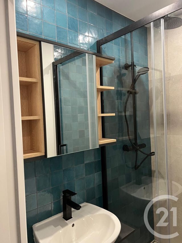 Appartement F2 à louer - 2 pièces - 30,08 m2 - La Plaine St Denis - 93 - ILE-DE-FRANCE