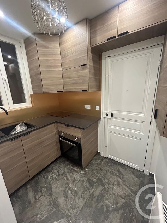 Appartement F2 à louer - 2 pièces - 30,08 m2 - La Plaine St Denis - 93 - ILE-DE-FRANCE