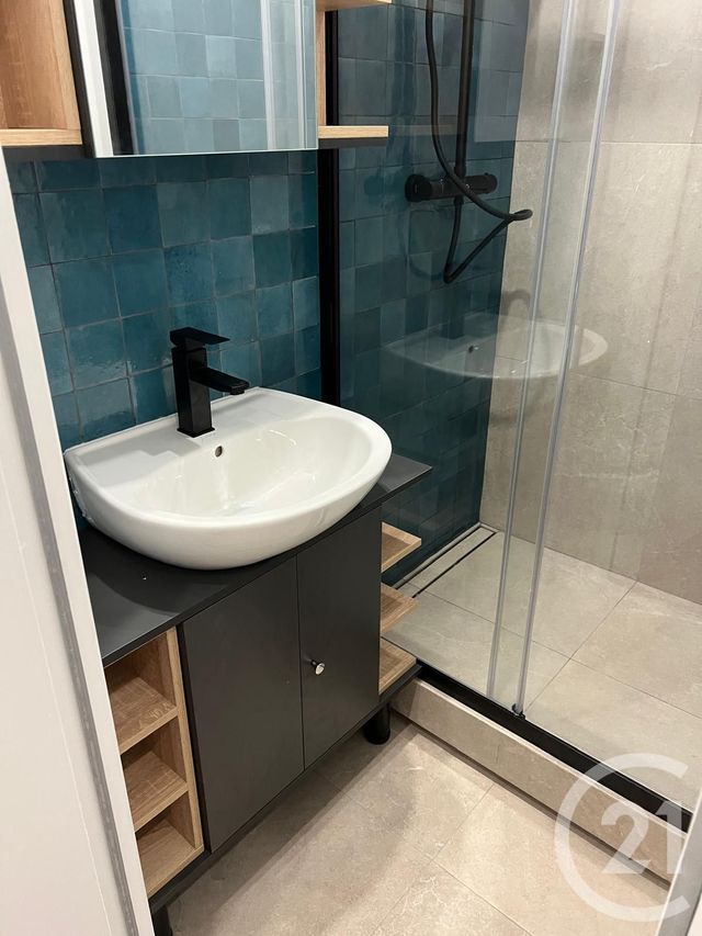 Appartement F2 à louer - 2 pièces - 30,08 m2 - La Plaine St Denis - 93 - ILE-DE-FRANCE