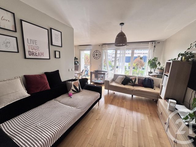 Appartement F3 à vendre - 3 pièces - 64 m2 - La Plaine St Denis - 93 - ILE-DE-FRANCE