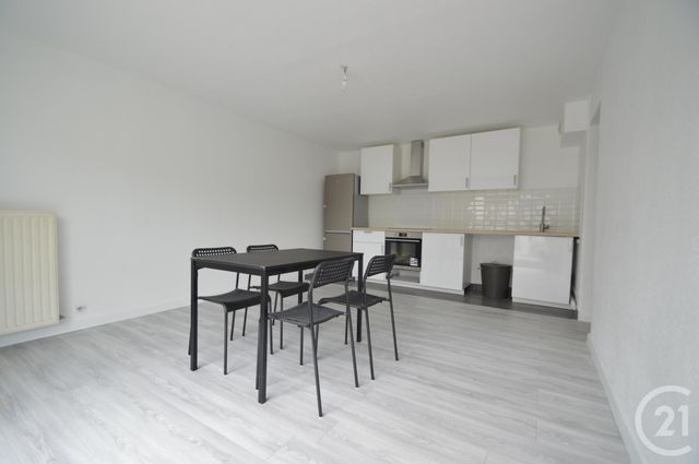Appartement F2 à louer ST DENIS