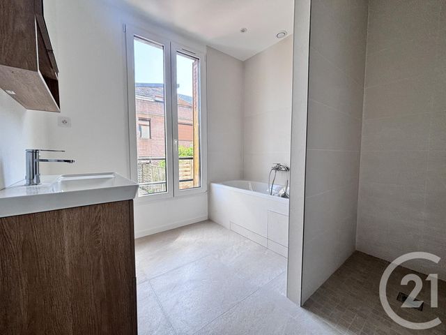 Appartement F3 à vendre - 3 pièces - 49 m2 - La Plaine St Denis - 93 - ILE-DE-FRANCE