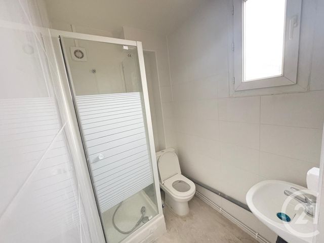 Appartement F2 à vendre - 2 pièces - 24,85 m2 - La Plaine St Denis - 93 - ILE-DE-FRANCE