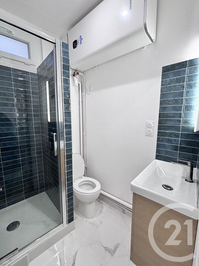 Appartement F2 à vendre - 2 pièces - 32,46 m2 - La Plaine St Denis - 93 - ILE-DE-FRANCE