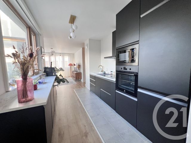 Appartement &agrave; vendre - 3 pi&egrave;ces - 62,71 m2 - La Plaine St Denis - 93 - ILE-DE-FRANCE