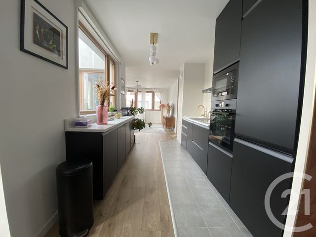Appartement &agrave; vendre - 3 pi&egrave;ces - 62,71 m2 - La Plaine St Denis - 93 - ILE-DE-FRANCE