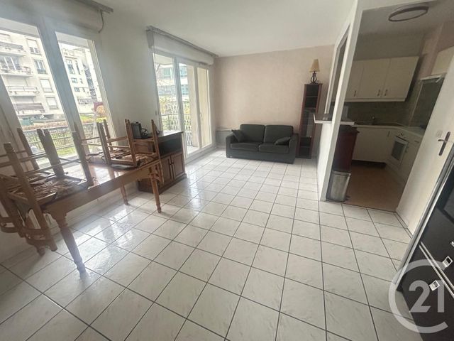 Appartement F2 à louer LA PLAINE ST DENIS