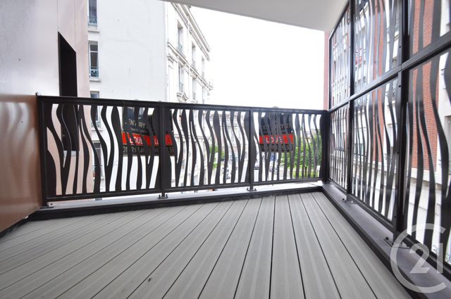 Appartement F4 à louer - 4 pièces - 75 m2 - La Plaine St Denis - 93 - ILE-DE-FRANCE