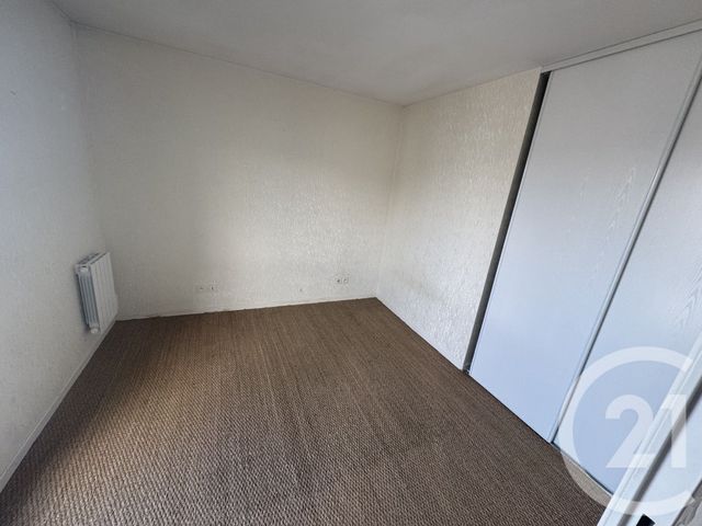 Appartement F2 &agrave; louer - 2 pi&egrave;ces - 43,02 m2 - La Plaine St Denis - 93 - ILE-DE-FRANCE