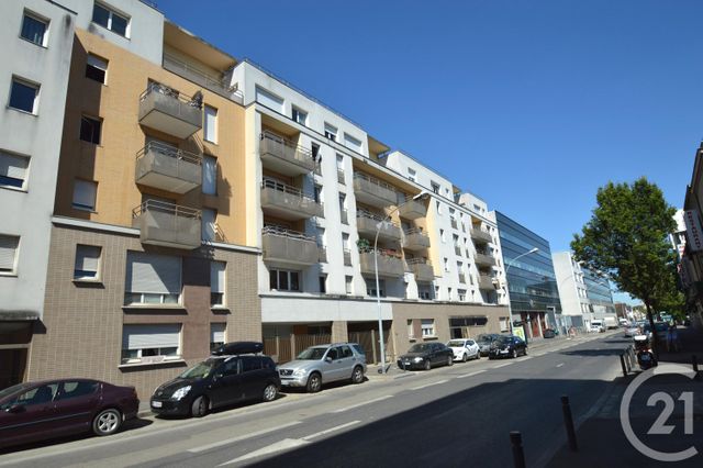 Appartement F2 à louer LA PLAINE ST DENIS