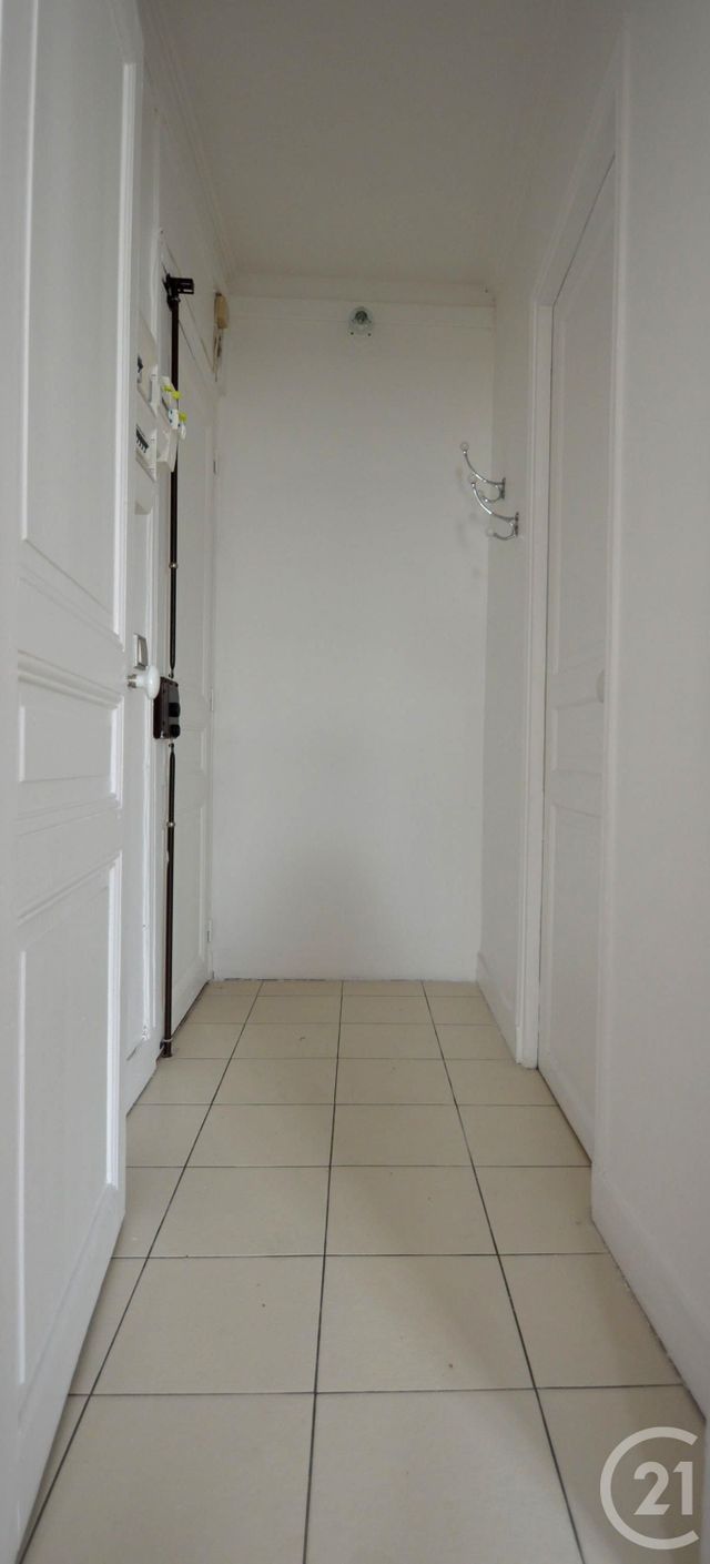 Appartement F2 &agrave; louer - 2 pi&egrave;ces - 34,29 m2 - La Plaine St Denis - 93 - ILE-DE-FRANCE