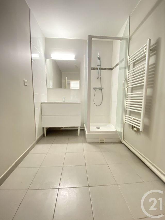 Appartement F2 &agrave; vendre - 2 pi&egrave;ces - 44,60 m2 - La Plaine St Denis - 93 - ILE-DE-FRANCE