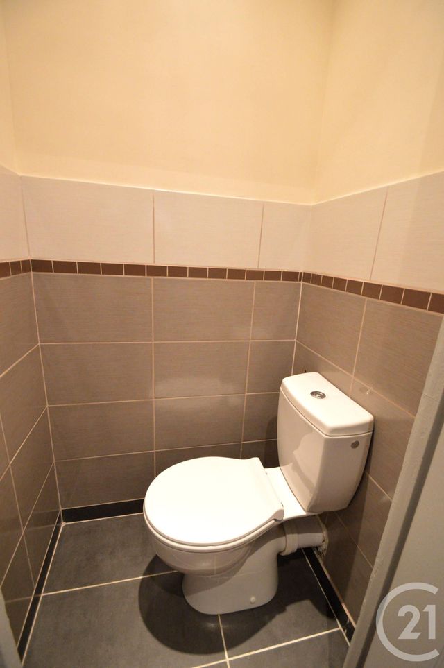 Appartement F2 &agrave; louer - 2 pi&egrave;ces - 35,25 m2 - La Plaine St Denis - 93 - ILE-DE-FRANCE