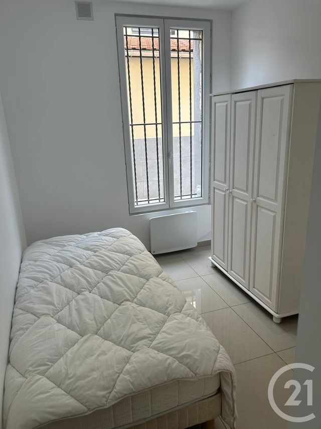 Appartement F1 à louer LA PLAINE ST DENIS