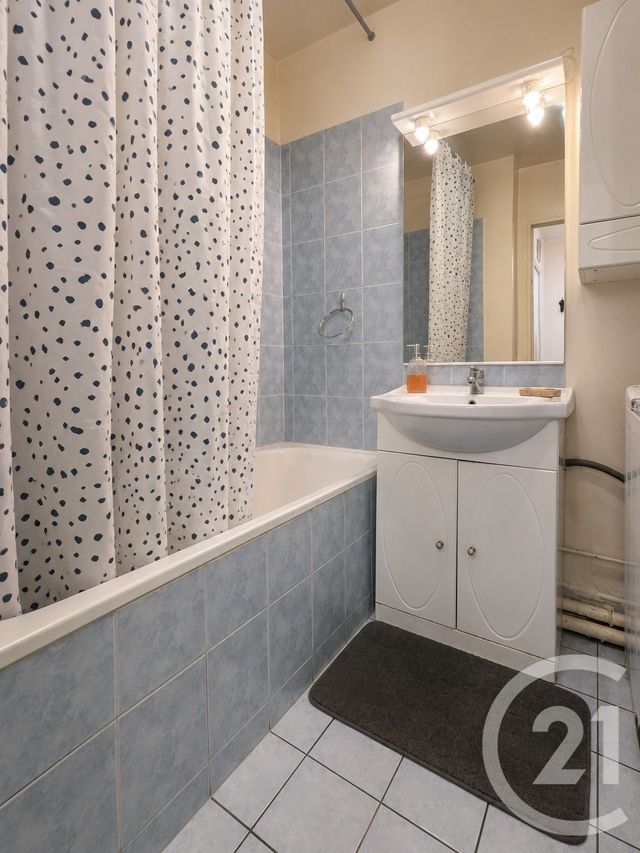 Appartement F3 &agrave; vendre - 3 pi&egrave;ces - 63,02 m2 - La Plaine St Denis - 93 - ILE-DE-FRANCE