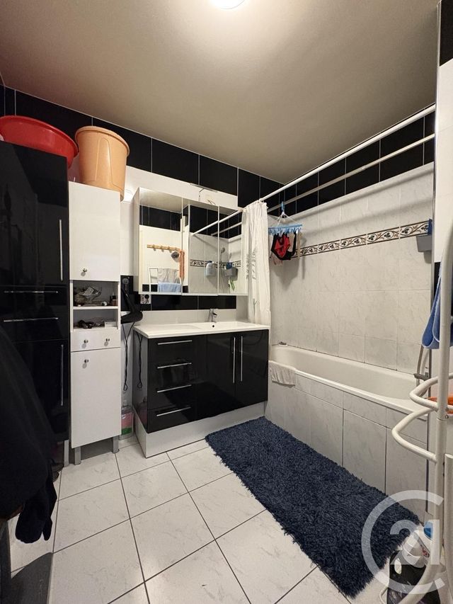 Appartement F3 &agrave; vendre - 3 pi&egrave;ces - 55 m2 - La Plaine St Denis - 93 - ILE-DE-FRANCE