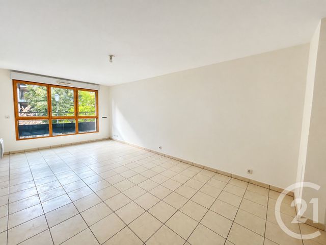 Appartement F4 &agrave; vendre - 4 pi&egrave;ces - 80 m2 - La Plaine St Denis - 93 - ILE-DE-FRANCE