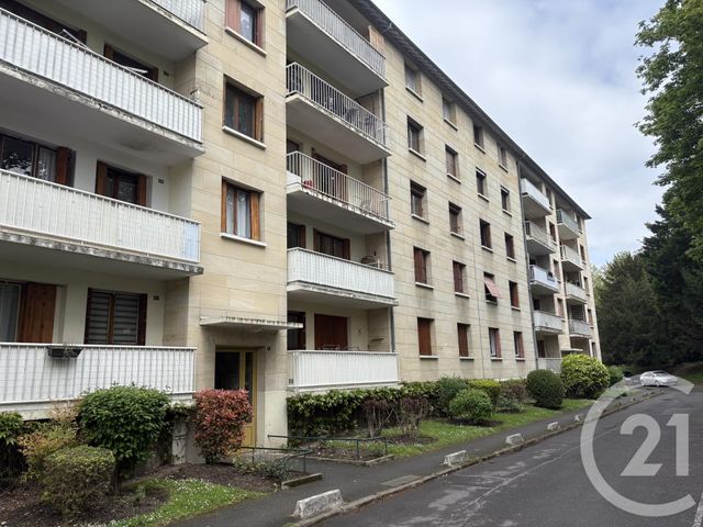Appartement F2 à vendre - 2 pièces - 39 m2 - Sarcelles - 95 - ILE-DE-FRANCE