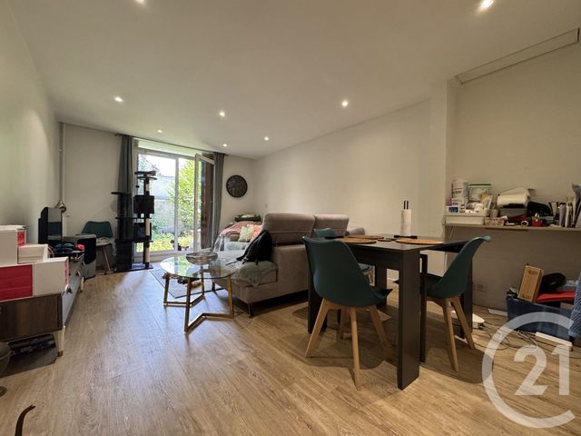 Appartement F4 à vendre - 4 pièces - 85 m2 - Sarcelles - 95 - ILE-DE-FRANCE