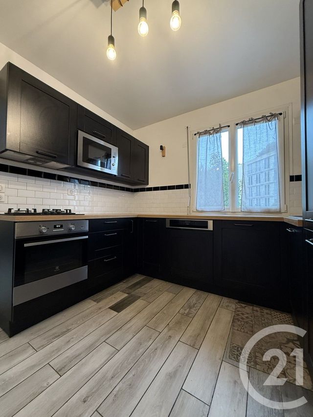 Maison à vendre - 7 pièces - 145,51 m2 - St Brice Sous Foret - 95 - ILE-DE-FRANCE