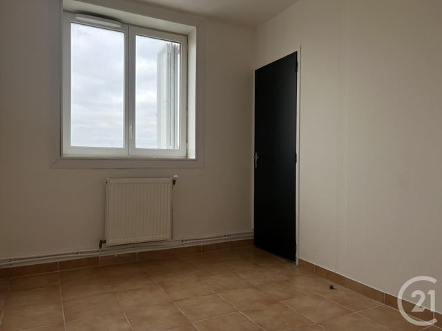 Appartement F4 &agrave; louer - 4 pi&egrave;ces - 65,13 m2 - Villiers Le Bel - 95 - ILE-DE-FRANCE