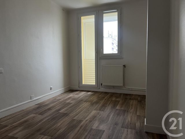 Appartement F4 &agrave; louer - 4 pi&egrave;ces - 65,13 m2 - Villiers Le Bel - 95 - ILE-DE-FRANCE