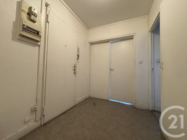 Afficher la photo en grand Appartement F3 à vendre - 3 pièces - 73 m2 - Sarcelles - 95 - ILE-DE-FRANCE