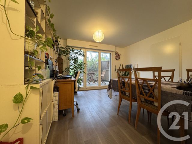 Appartement F2 à vendre - 2 pièces - 42 m2 - Sarcelles - 95 - ILE-DE-FRANCE