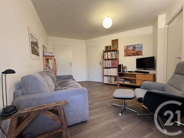 Appartement F2 à vendre - 2 pièces - 42 m2 - Sarcelles - 95 - ILE-DE-FRANCE