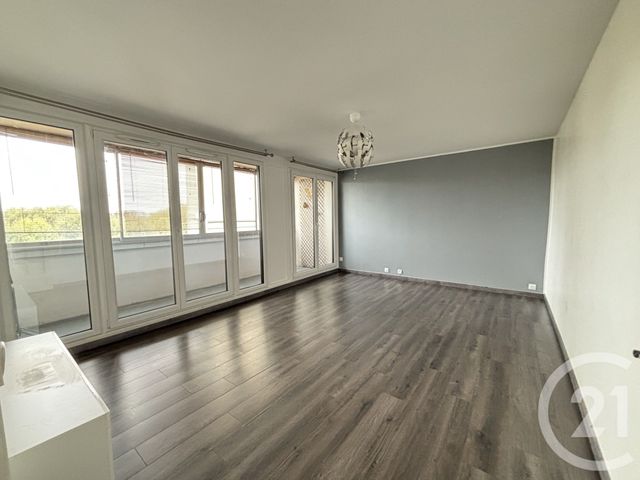 Appartement F2 à louer - 2 pièces - 55,55 m2 - Villiers Le Bel - 95 - ILE-DE-FRANCE